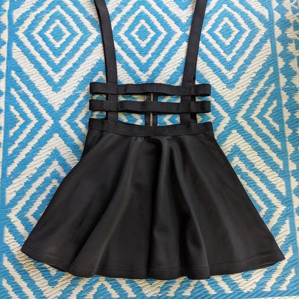 Urban Coco Harness Overalls Skirt